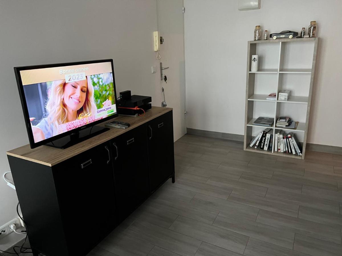 Appartement Pres De La Defense Nanterre Dış mekan fotoğraf